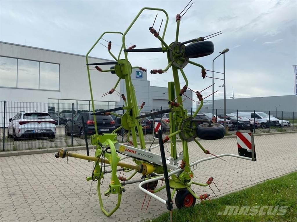 CLAAS VOLTO 700 Rakes and tedders