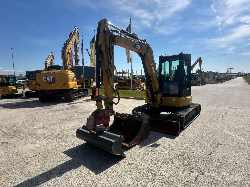 CAT 305 Mini excavators < 7t