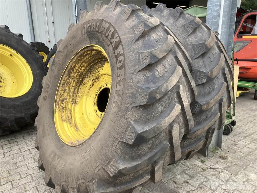 BKT 650/85R38 Tyres, wheels and rims