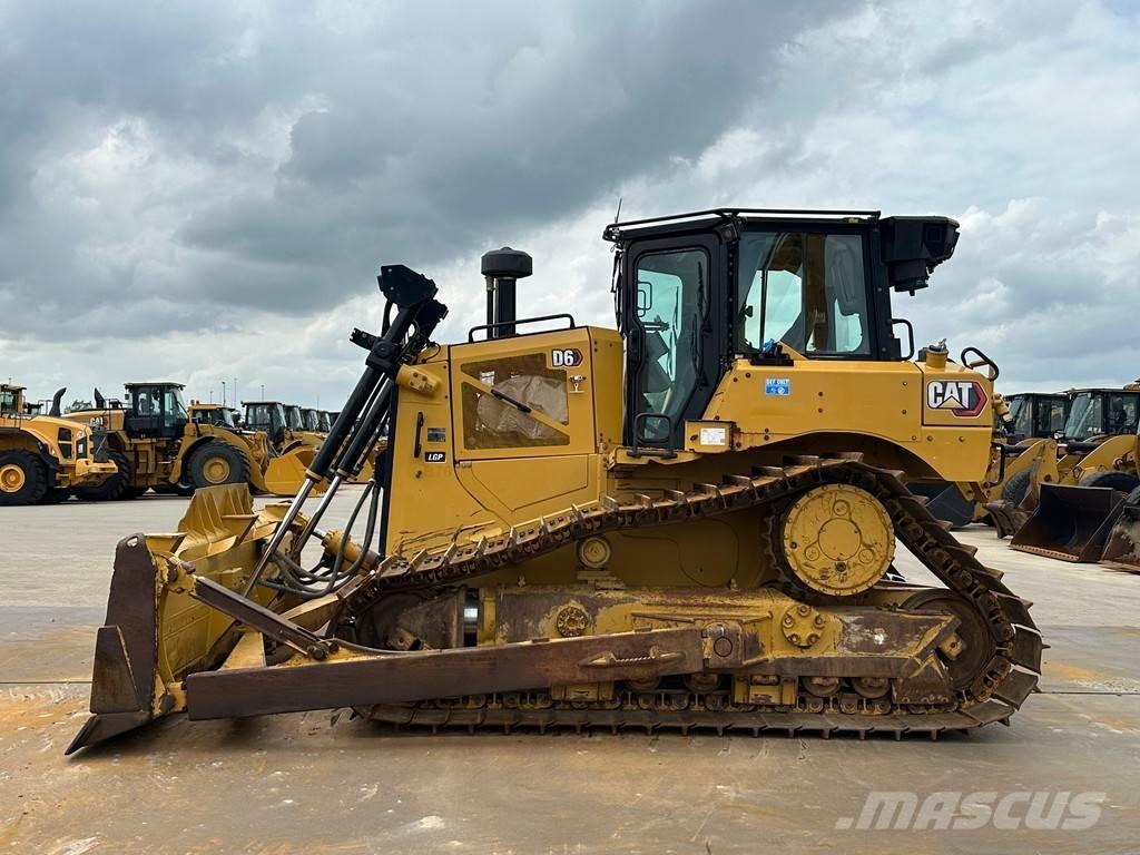 CAT D6 LGP Crawler dozers