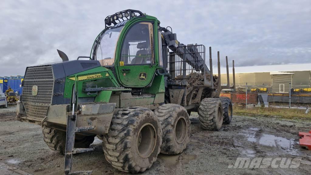 John Deere 1010G Forwarders