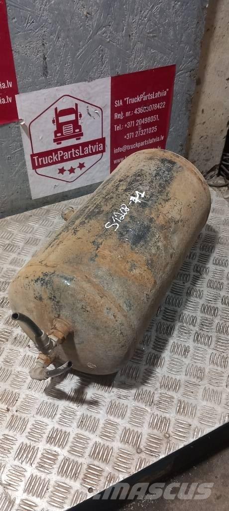 Scania 94 D.  1357950 Brakes