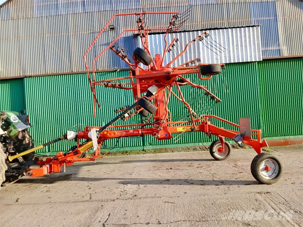 Kuhn GA 6501 Swathers
