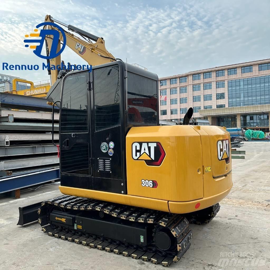 CAT 306E with rubber Mini excavators < 7t