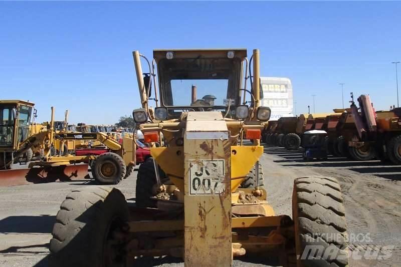 CAT 160H Graders