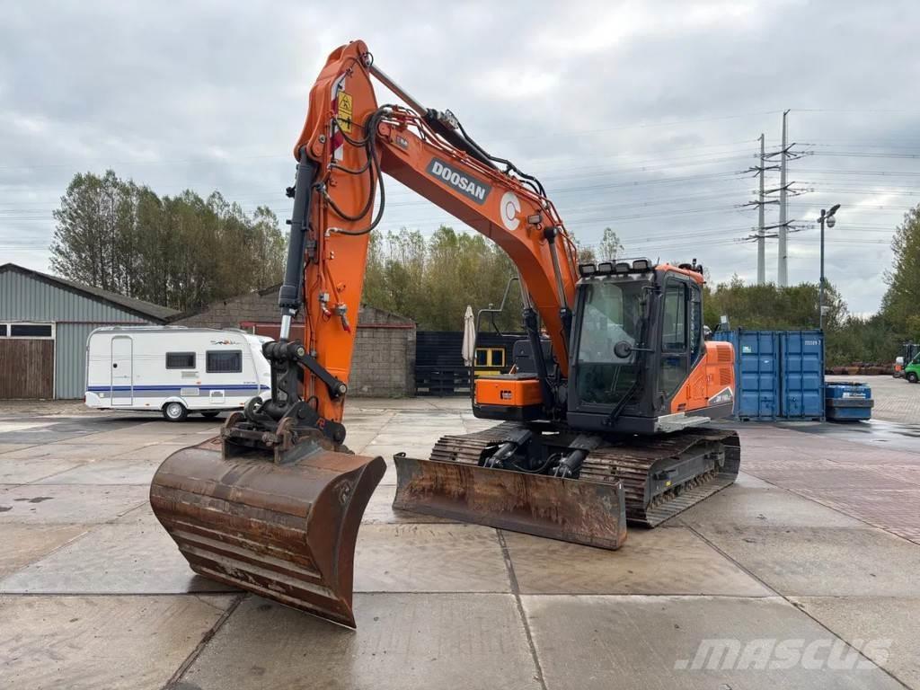 Doosan DX140LC-7 Crawler excavators
