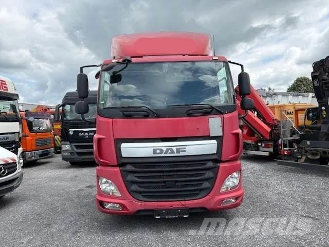 DAF CF 440 Truck Tractor Units