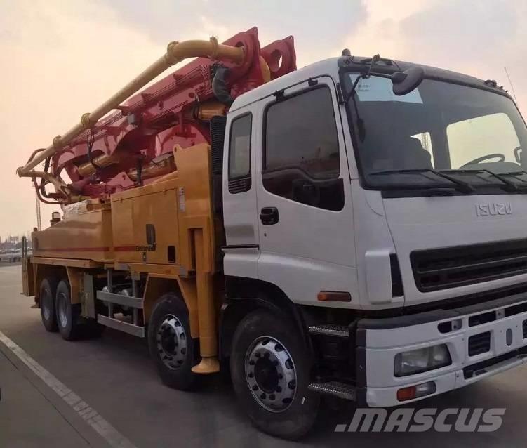 Putzmeister 37m Concrete pumps