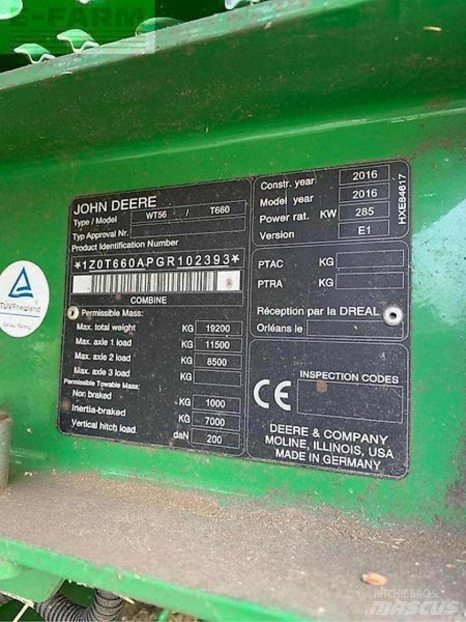John Deere t660 Combine harvesters
