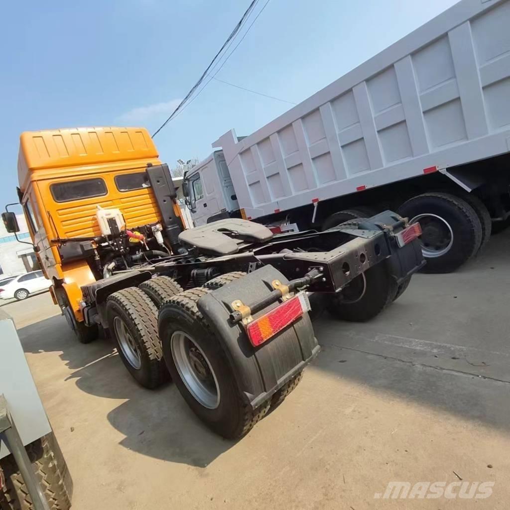 Shacman F3000 6x4 Truck Tractor Units