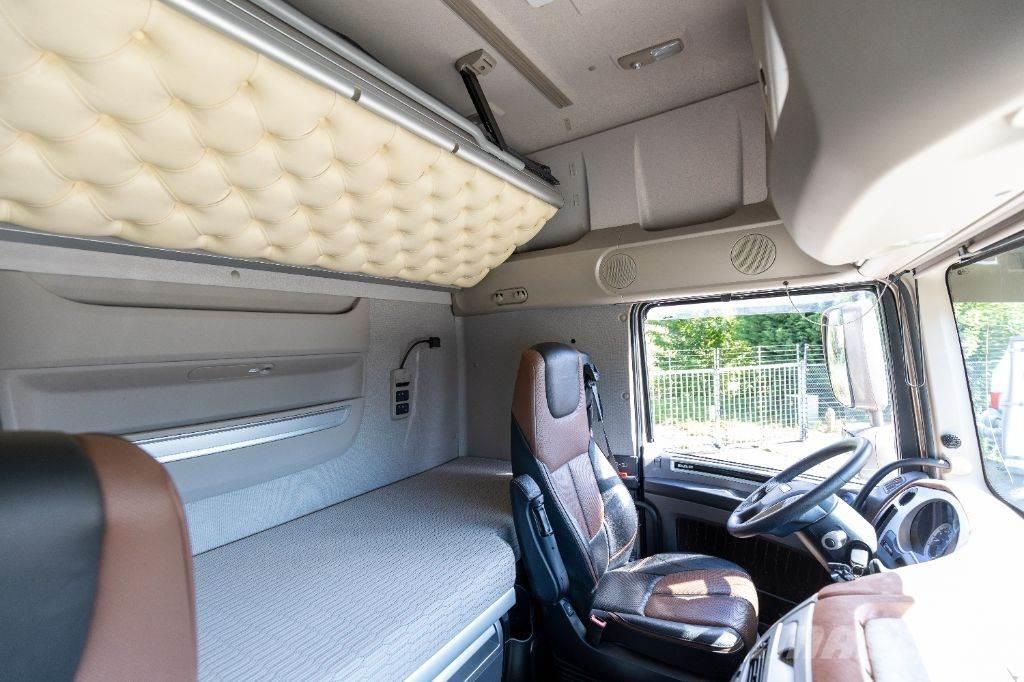 DAF XF 530 FT Truck Tractor Units