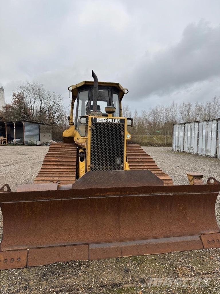 CAT D 5 M LGP Crawler dozers