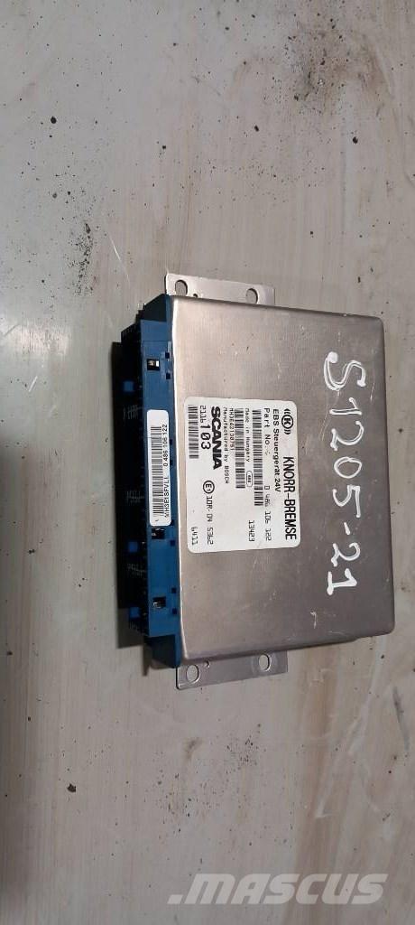 Scania R 440 2116103 Electronics