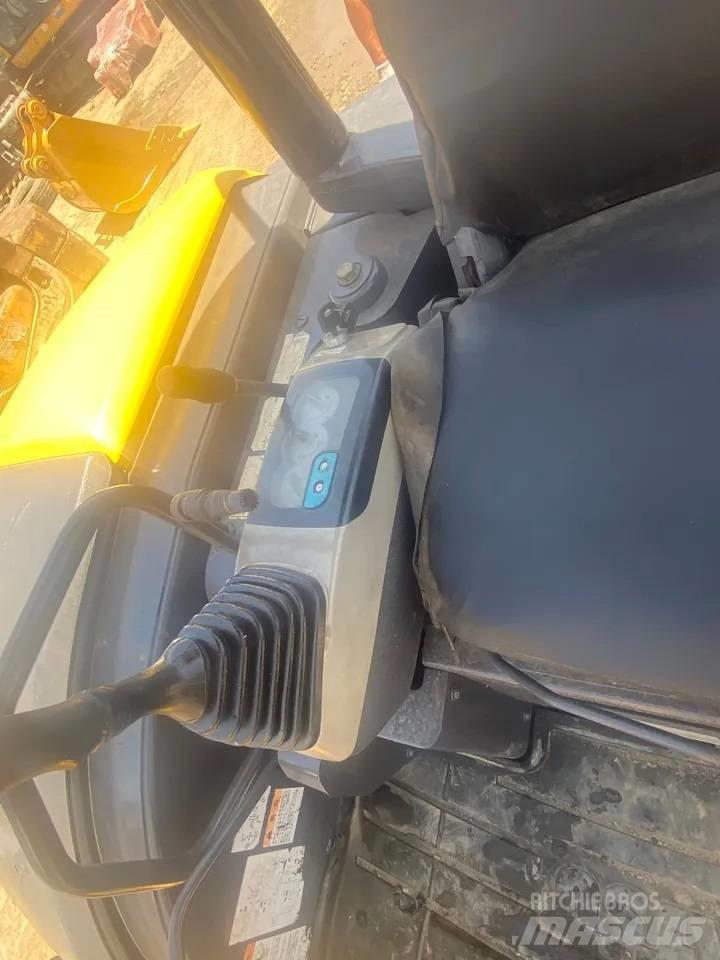 Komatsu PC 40 MR-2 Mini excavators < 7t