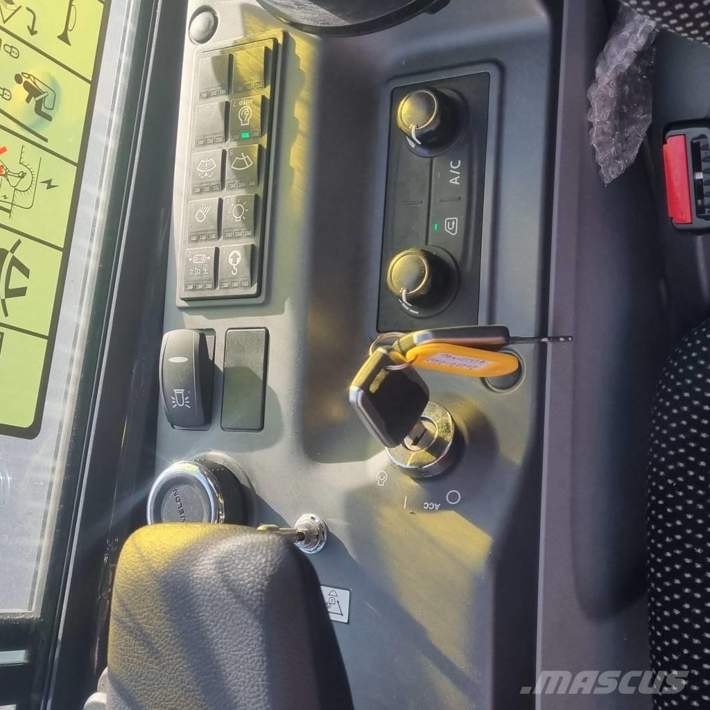  Delevon DX27-Z Mini excavators < 7t