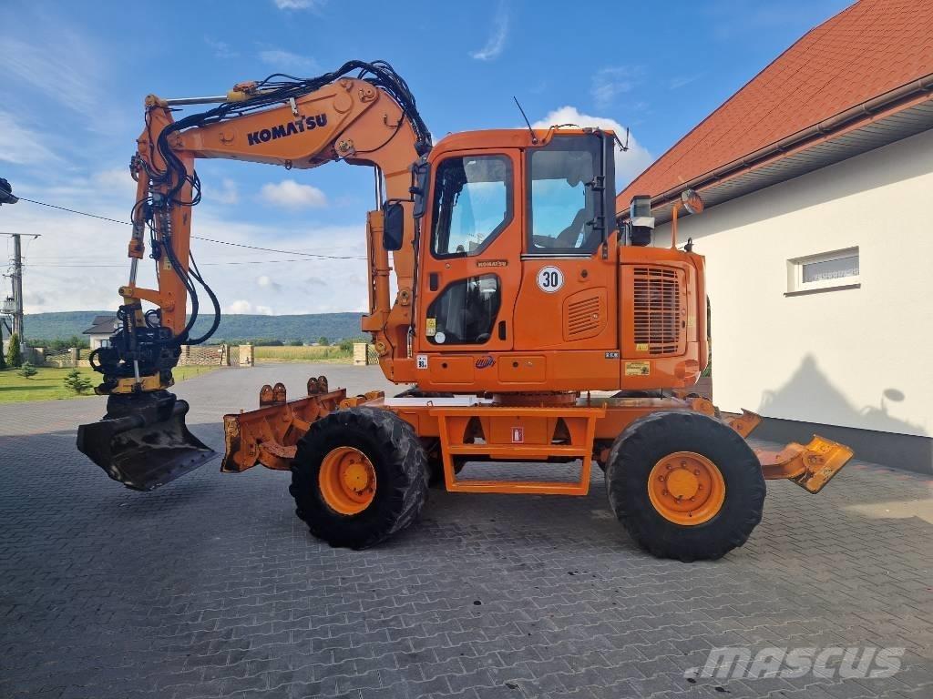 Komatsu PW110 Wheeled excavators