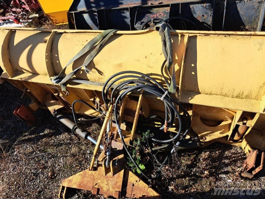  ukjent komunalskjær Other loading and digging and accessories