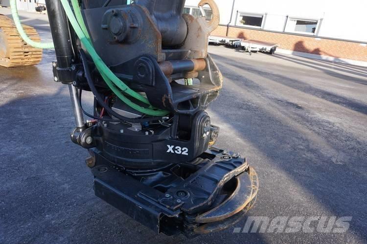 Volvo EC 250 E N L Crawler excavators