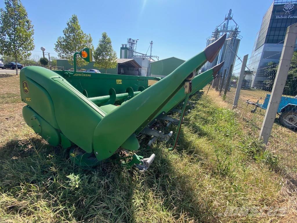 John Deere 612 C Combine harvester heads