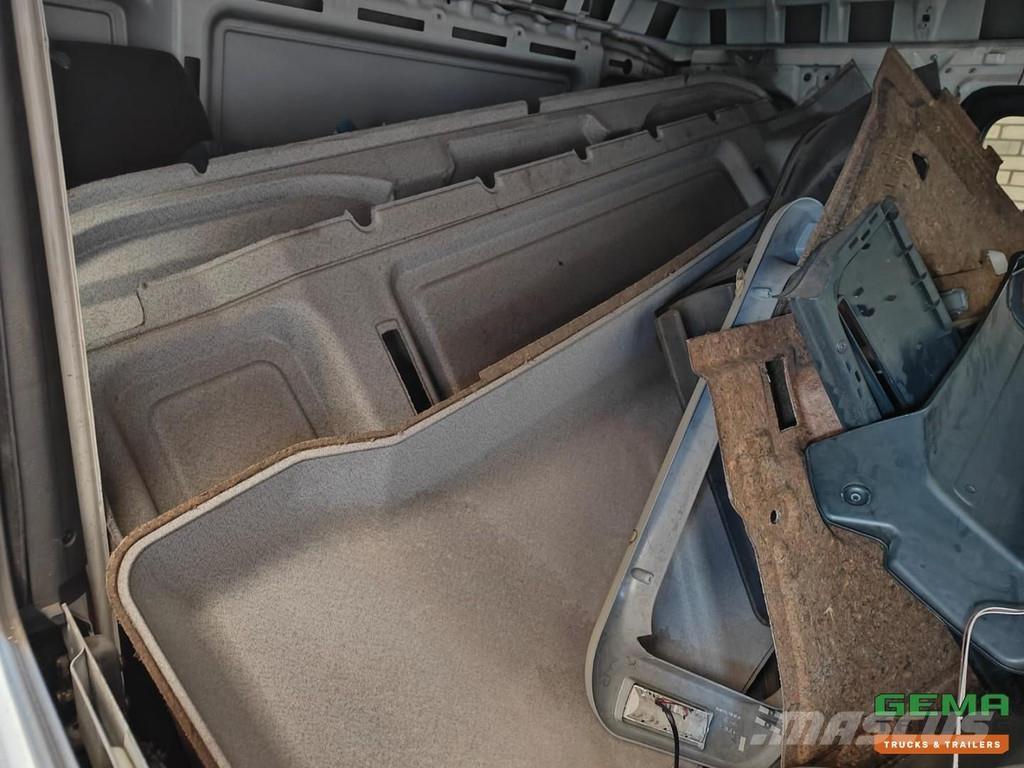 MAN TGA Cabine Cabins and interior