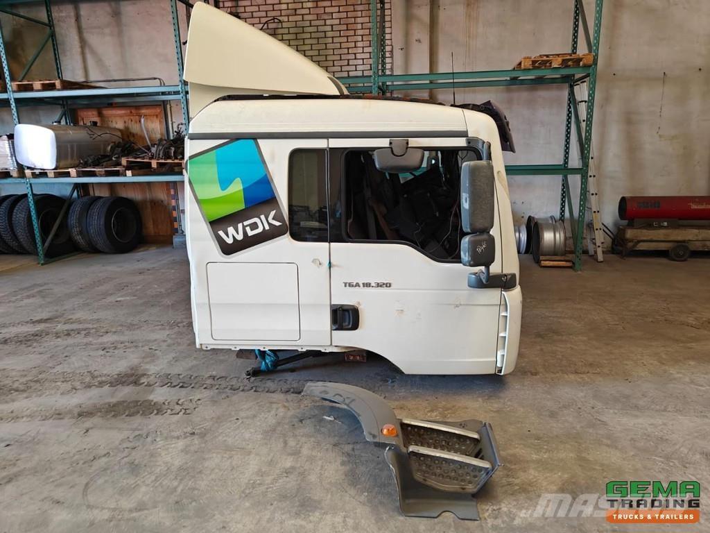 MAN TGA Cabine Cabins and interior