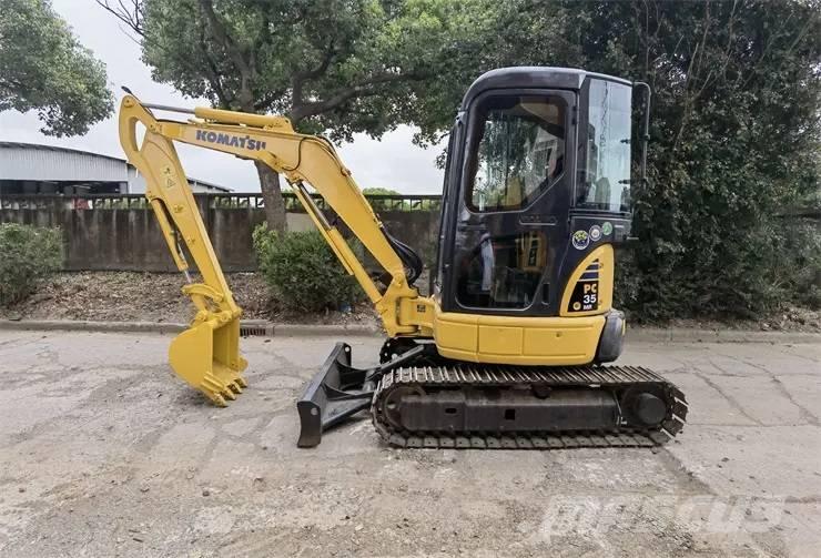 Komatsu PC35 Mini excavators < 7t