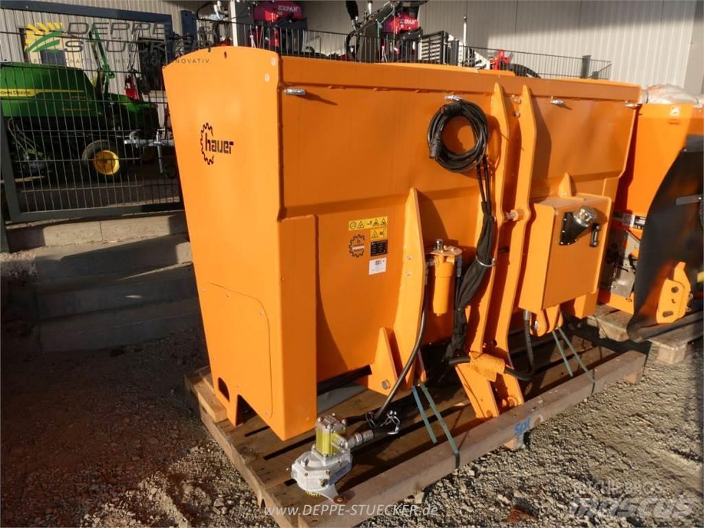 Hauer TS 315 Sand and salt spreaders