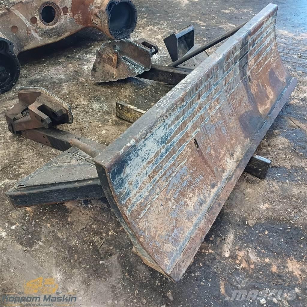 Komatsu 840tx Other components
