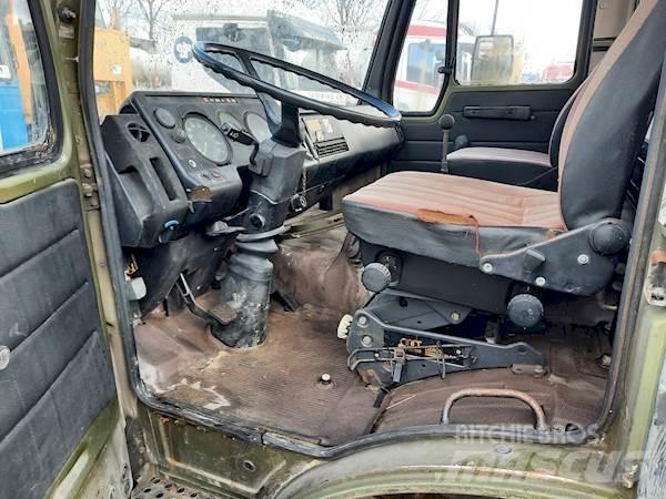 Mercedes-Benz 1213 Flatbed/Dropside trucks
