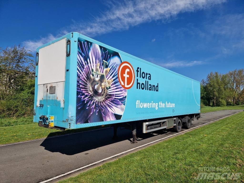  Trailer Gesloten Other farming trailers