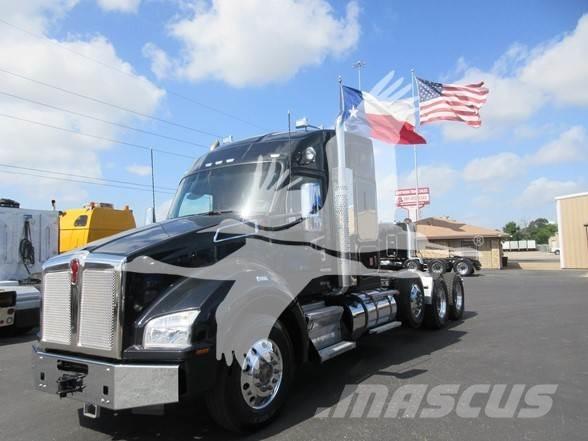 Kenworth T880 Truck Tractor Units