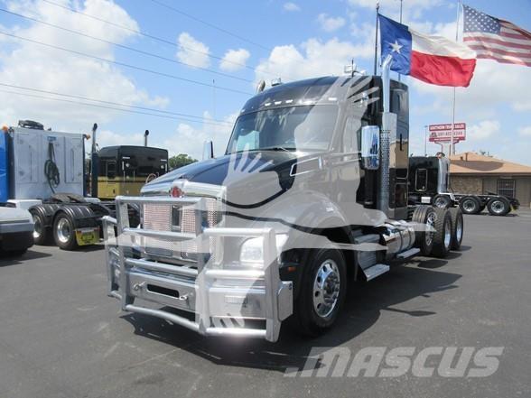 Kenworth T880 Truck Tractor Units
