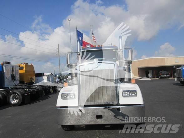 Kenworth W900L Truck Tractor Units