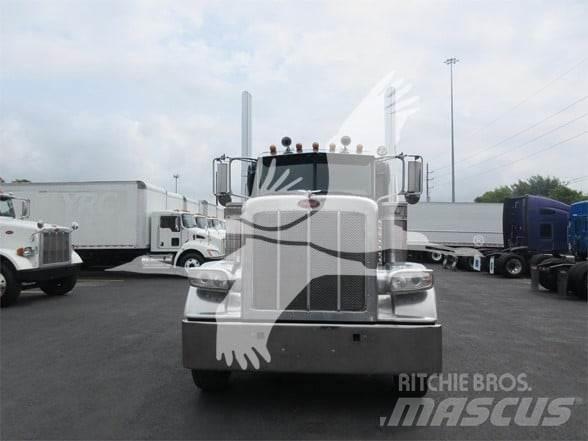 Peterbilt 388 Truck Tractor Units