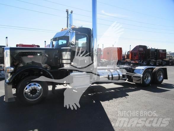 Peterbilt 389 Truck Tractor Units