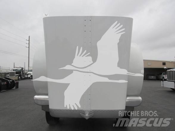 Peterbilt 389 Truck Tractor Units