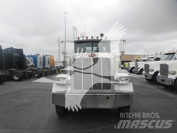 Peterbilt 389 Truck Tractor Units