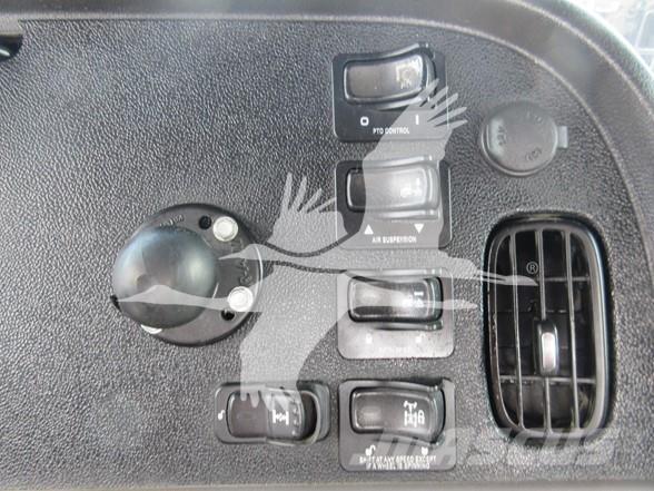 Peterbilt 389 Truck Tractor Units