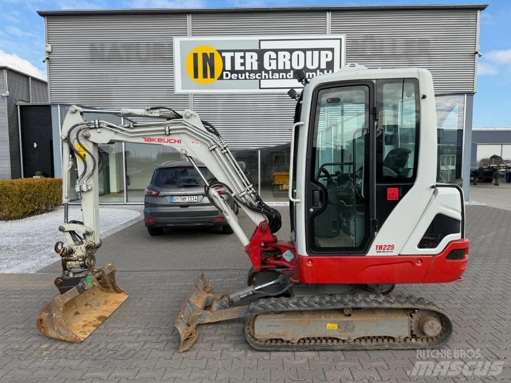 Takeuchi TB 225 V3 Mini excavators < 7t