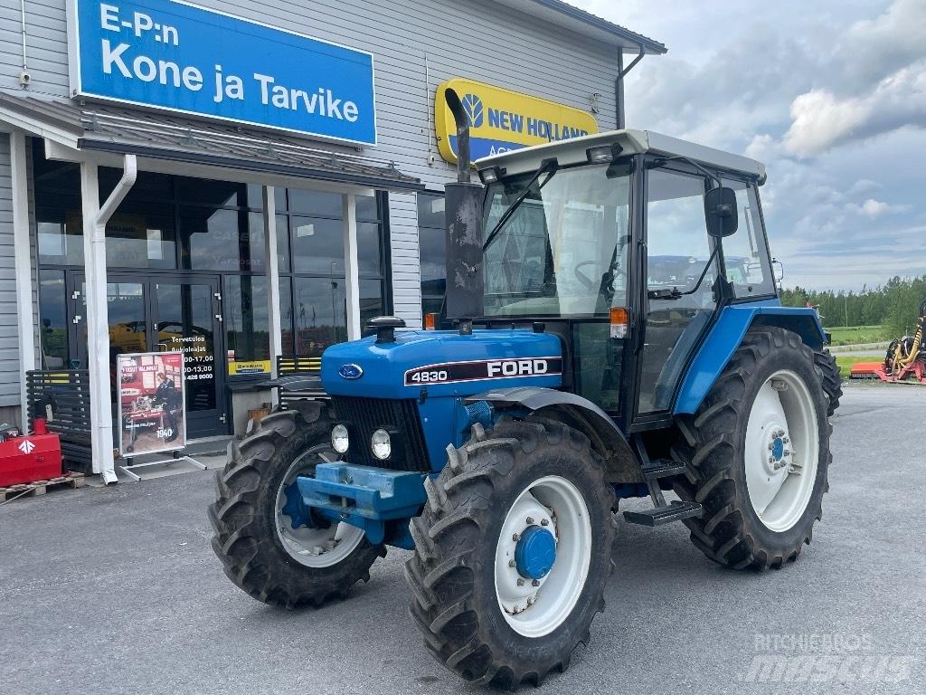 Ford 4830 Tractors