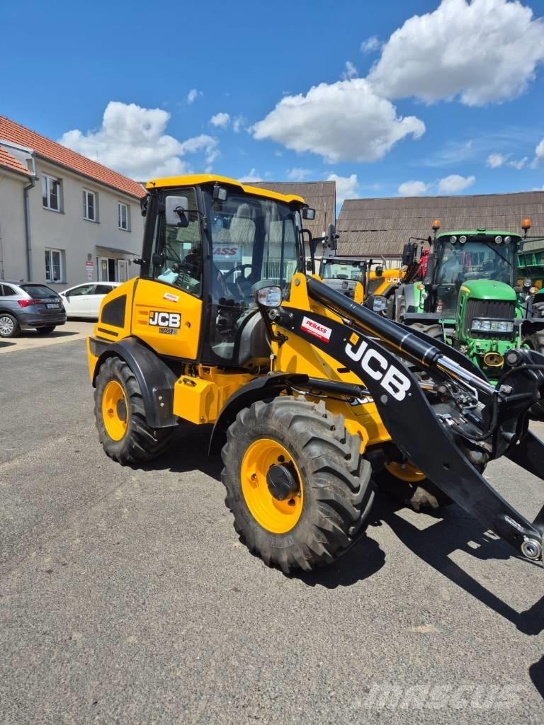 JCB 409 Agri Farming telehandlers