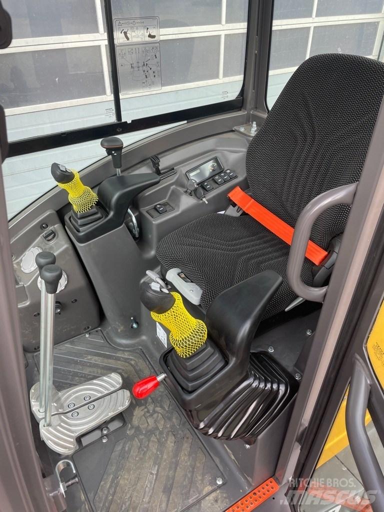 Volvo EC27D Mini excavators < 7t