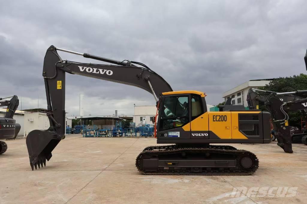 Volvo EC 200 Crawler excavators