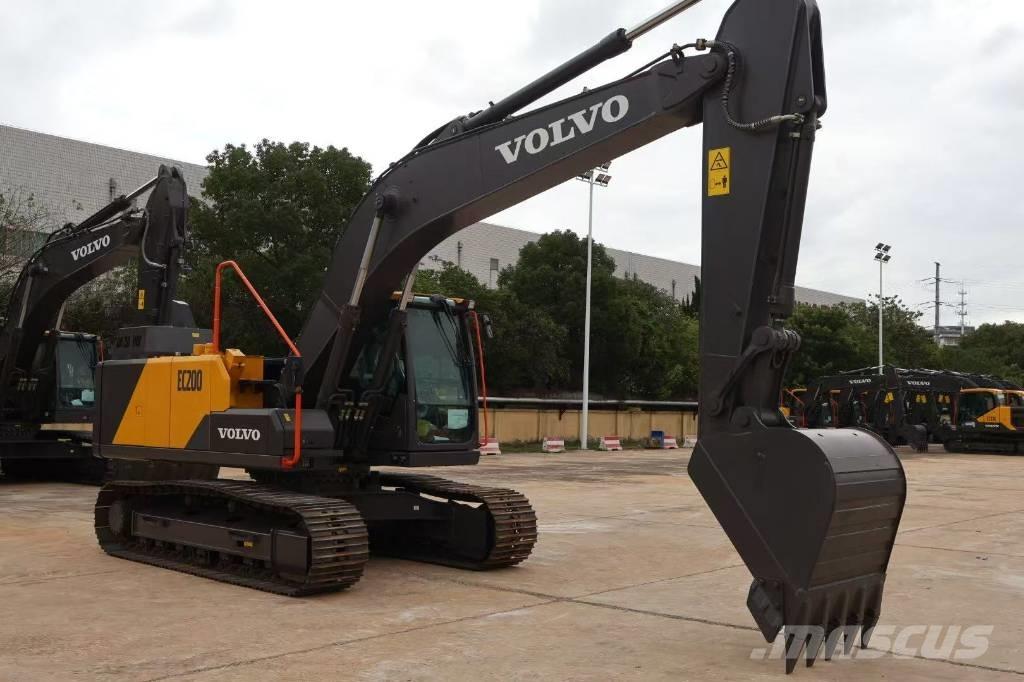 Volvo EC 200 Crawler excavators