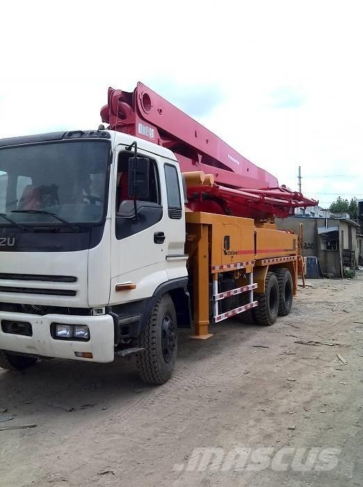 Putzmeister 37 M Concrete pumps