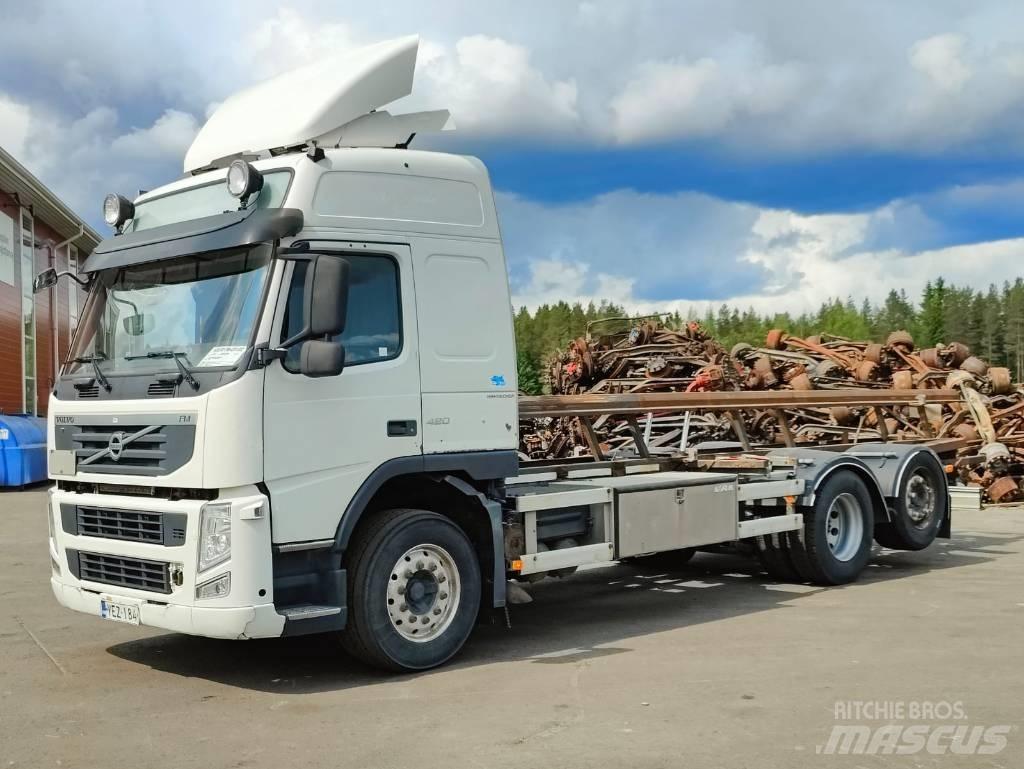 Volvo FM 13 Containerframe/Skiploader trucks