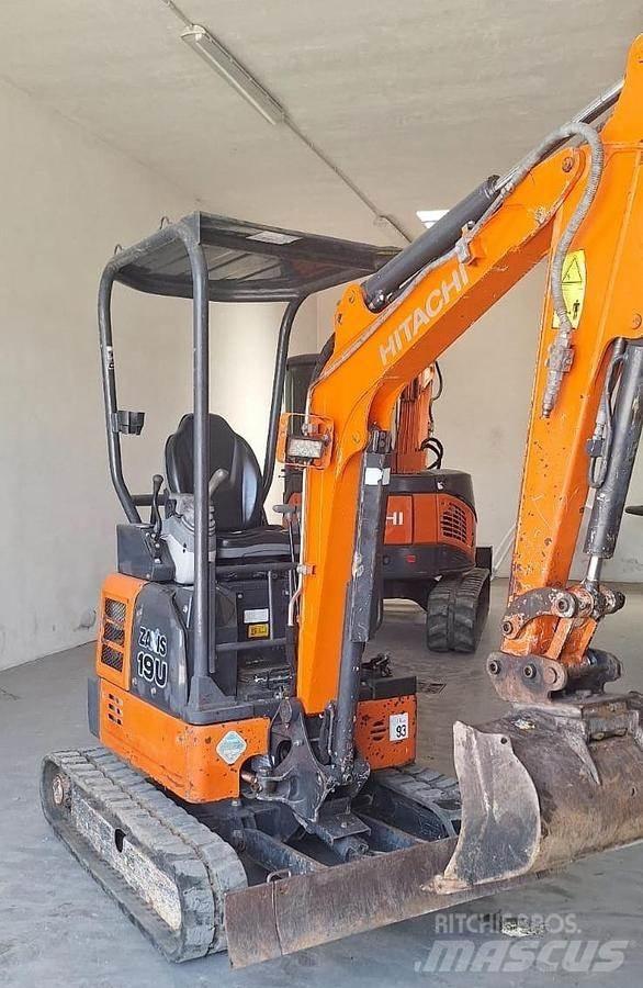 Hitachi ZX19U Mini excavators < 7t