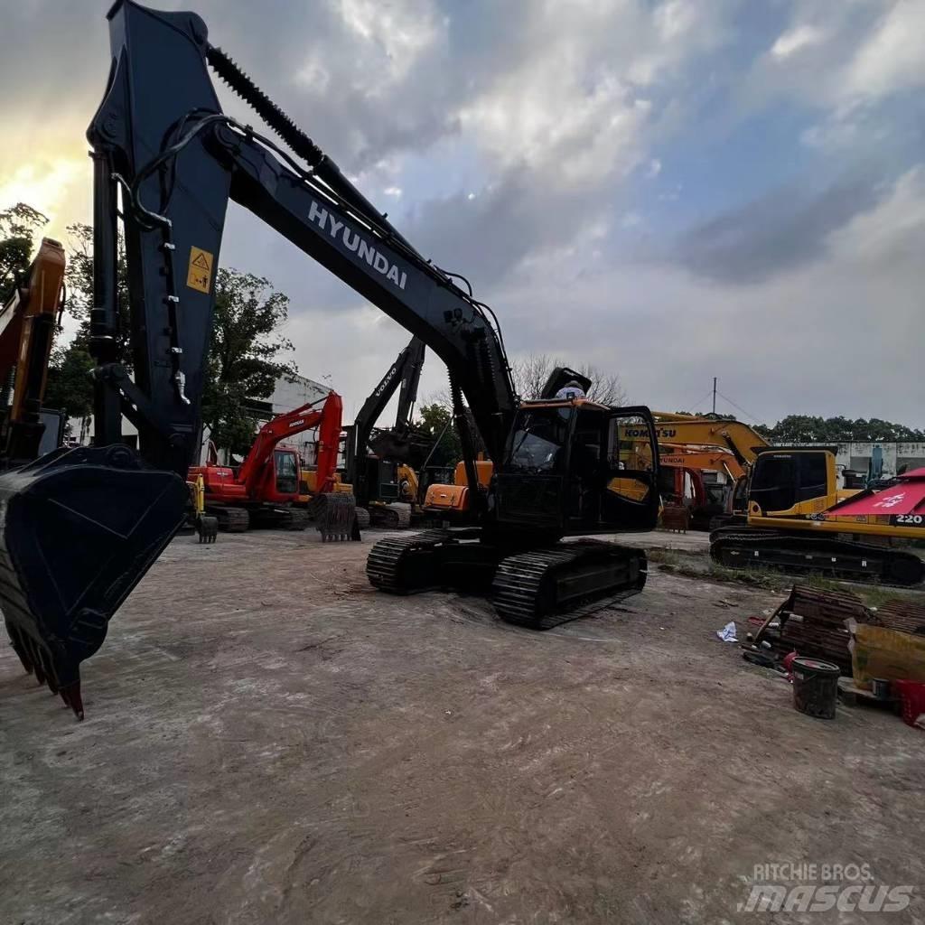 Hyundai R220-9S Crawler excavators