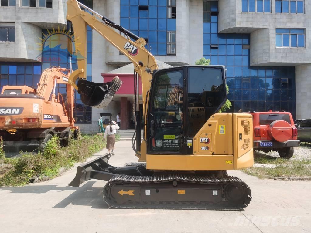 CAT 306 Mini excavators < 7t