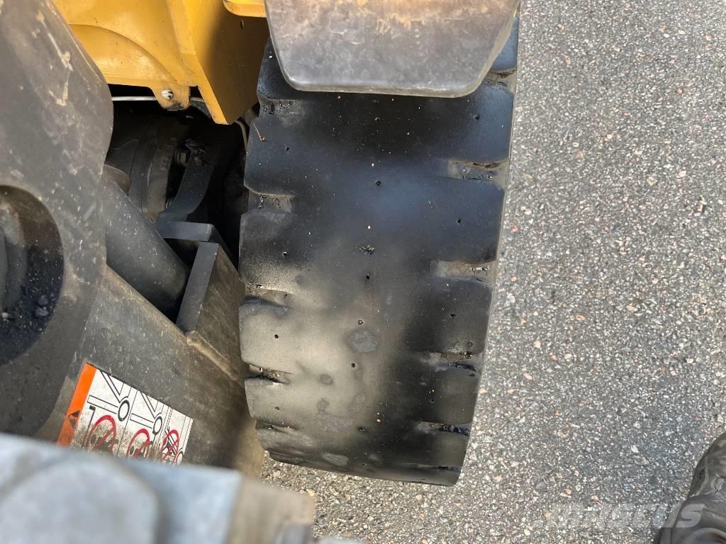 CAT DP50nt Diesel trucks